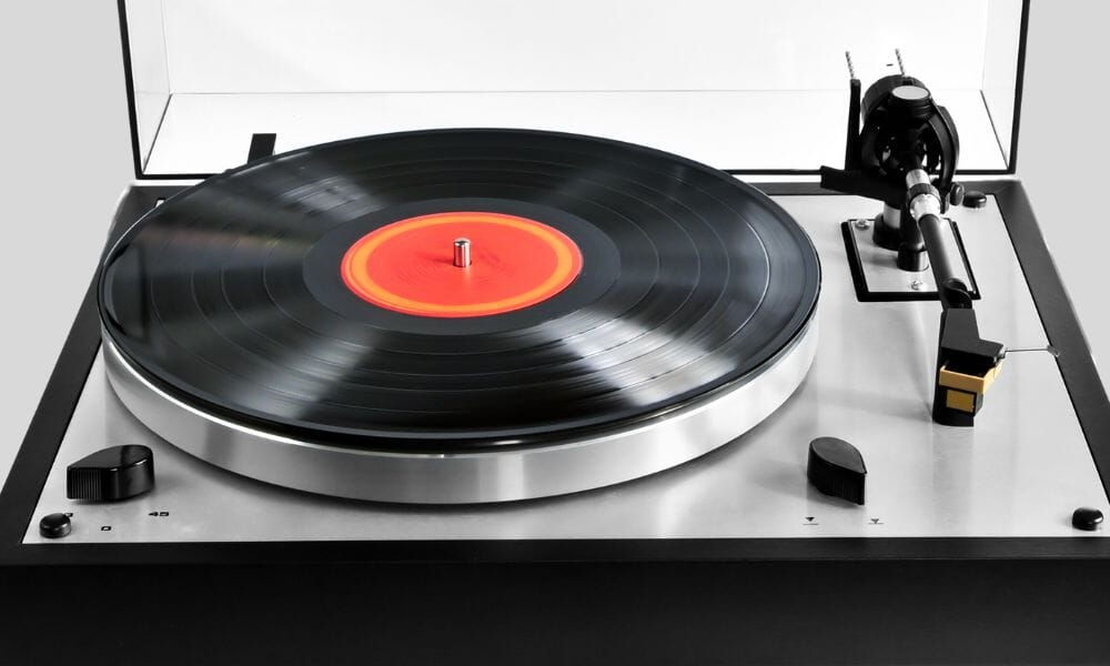 Should My Turntable Platter Wobble?