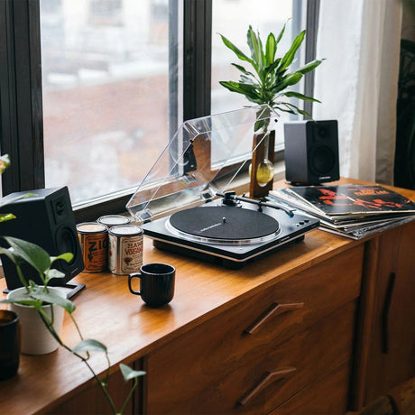 Audio-Technica LP70XBT Bluetooth Turntable - Fully Automatic - K&B Audio