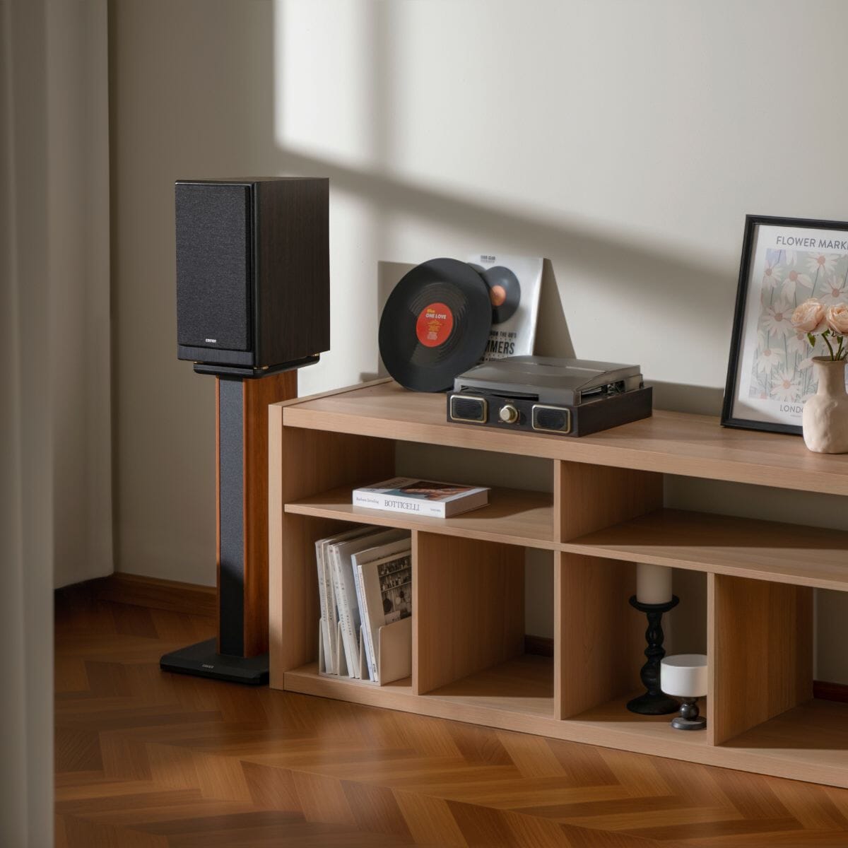 Edifier R2750DB MKII Powered Bookshelf Speakers - K&B Audio
