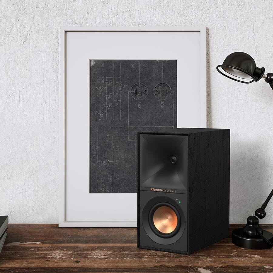 Klipsch R-40PM Active Bookshelf Speakers + WiiM Mini Music Streamer with Multiroom, Airplay 2, Spotify Connect & Alexa - K&B Audio