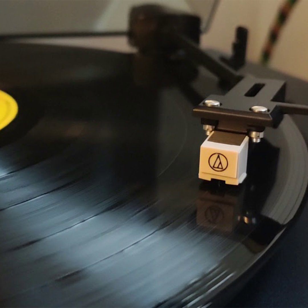 Teac TN-180BT Bluetooth Turntable + Edifier R1280DB Active Bluetooth Speakers - K&B Audio