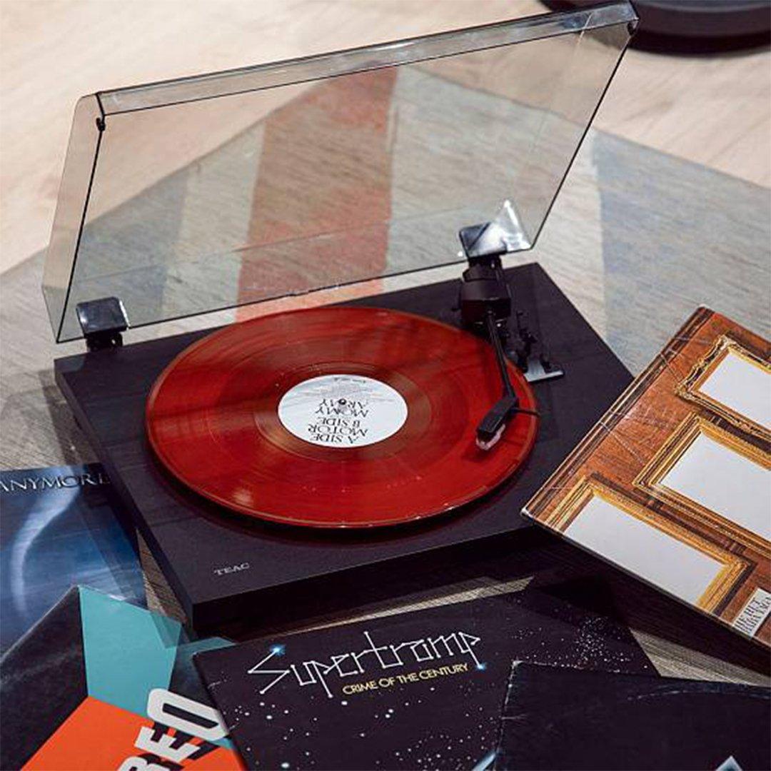 Teac TN-180BT Bluetooth Turntable + Edifier R1280DB Active Bluetooth Speakers - K&B Audio