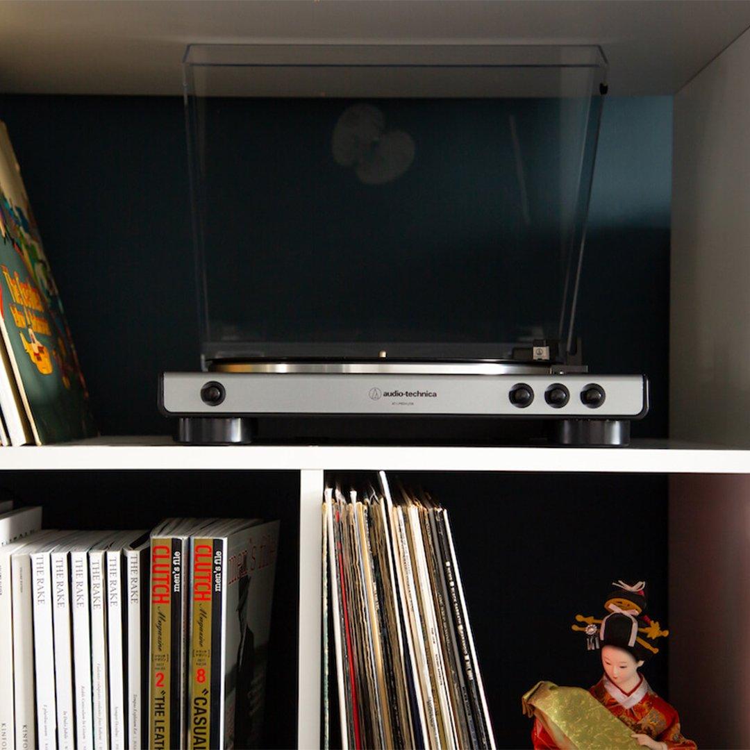 Audio-Technica LP60X Turntable + Edifier R1700BT Active Bluetooth Speakers - K&B Audio