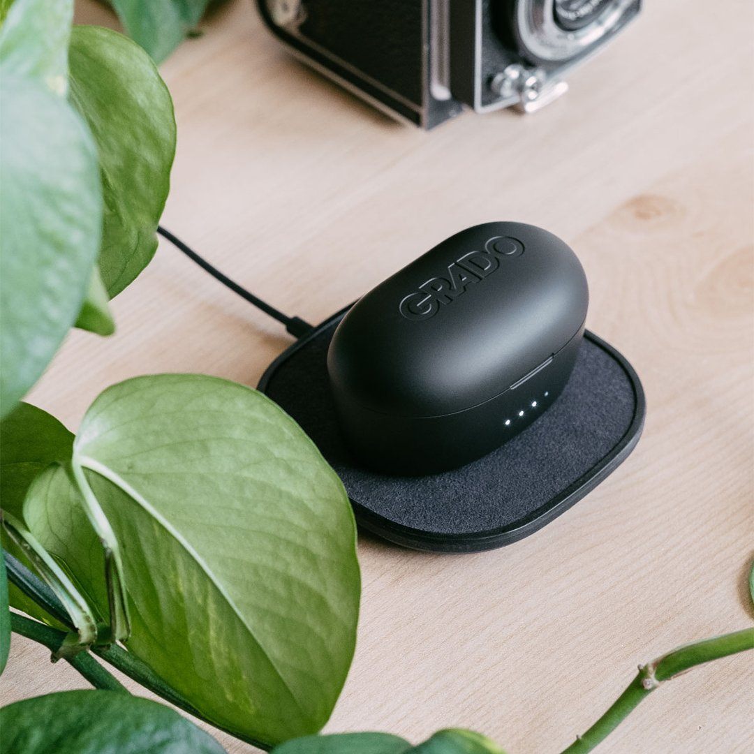 Grado GT220 Series In Ear Bluetooth Headphones - K&B Audio