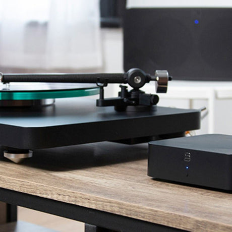 Bluesound HUB Wireless Audio Source Adaptor - K&B Audio