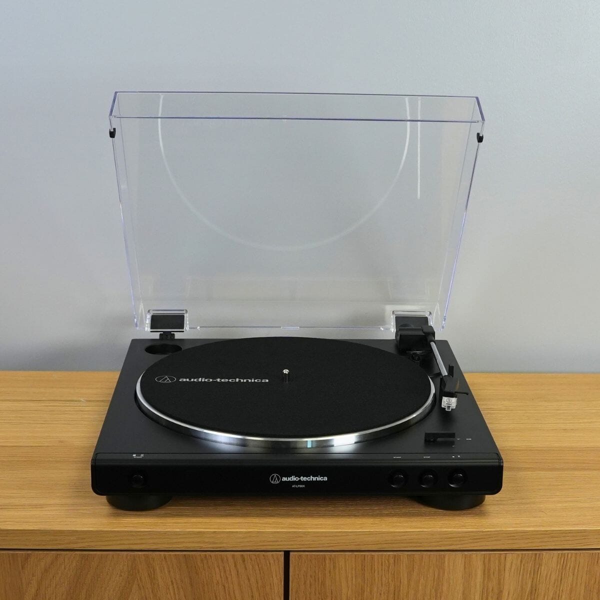 Audio-Technica LP60X Turntable - Fully Automatic Turntables Audio-Technica 