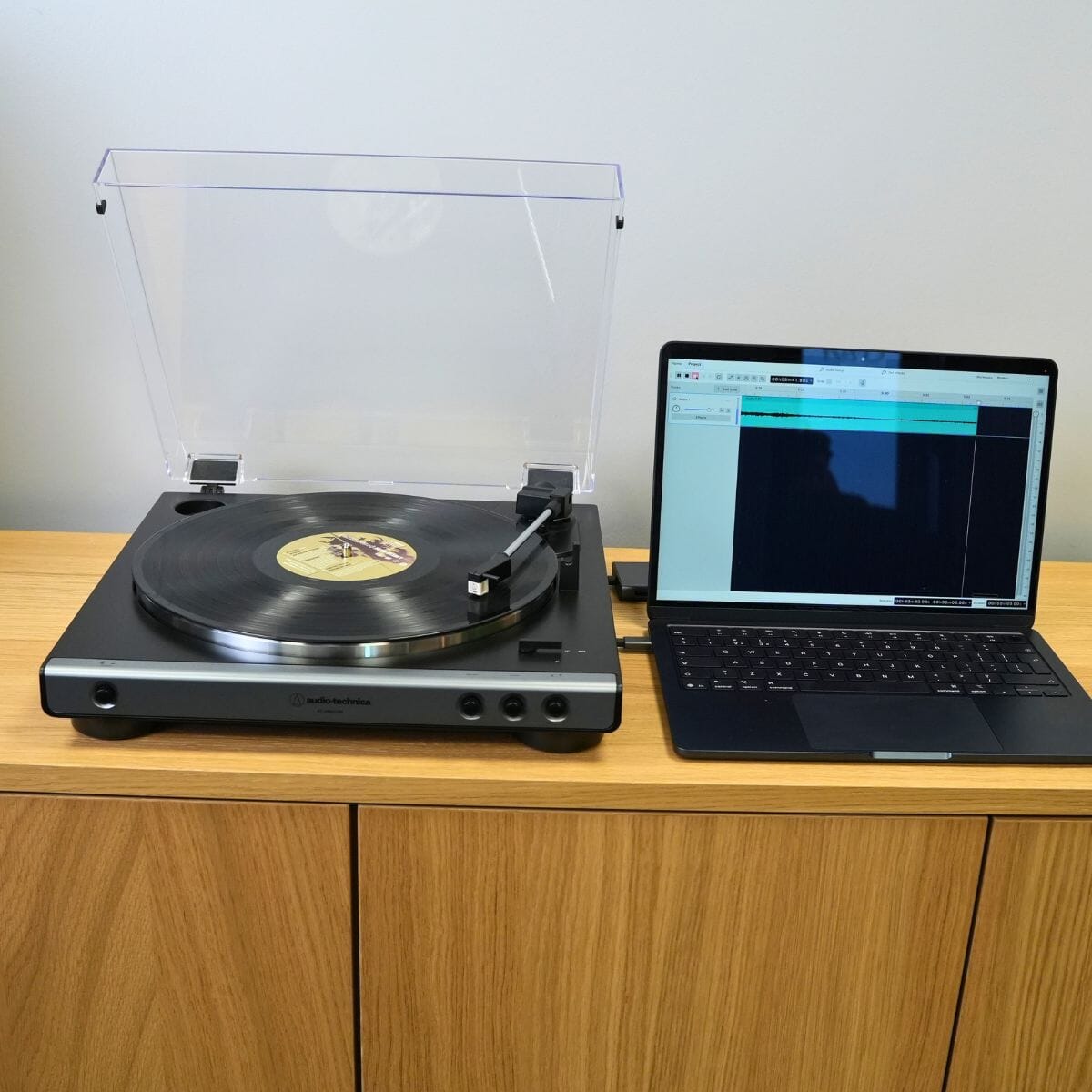 Audio-Technica LP60XUSB Turntable - Fully Automatic Turntables Audio-Technica 
