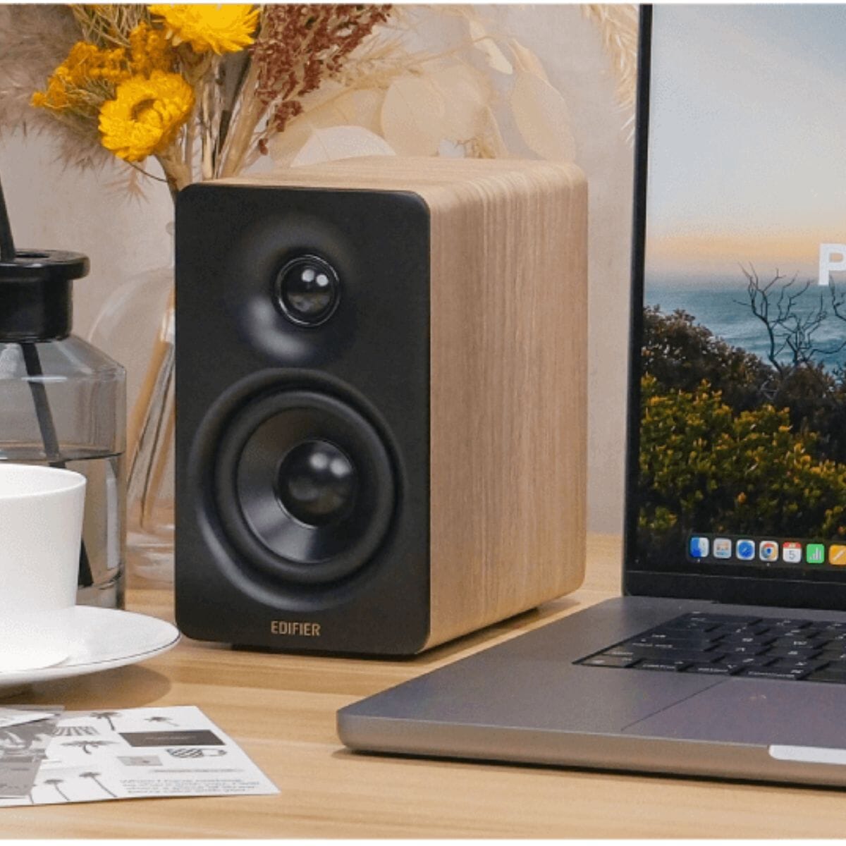 Edifier M60 Compact Desktop Speakers with Bluetooth - K&B Audio