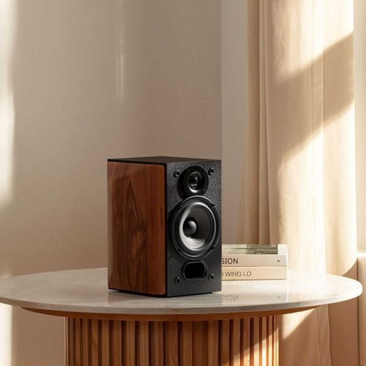 [OPEN BOX] Edifier R1380T Active Bookshelf Speakers - K&B Audio