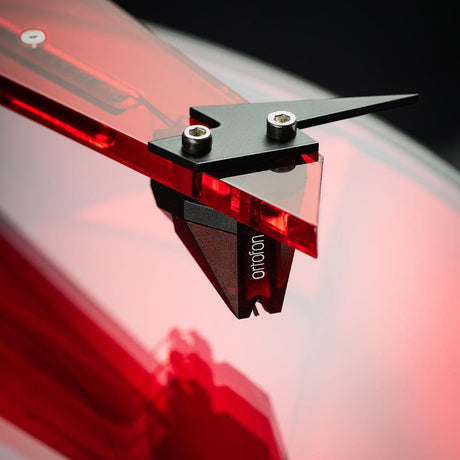 Pro-Ject AC/DC Turntable - K&B Audio