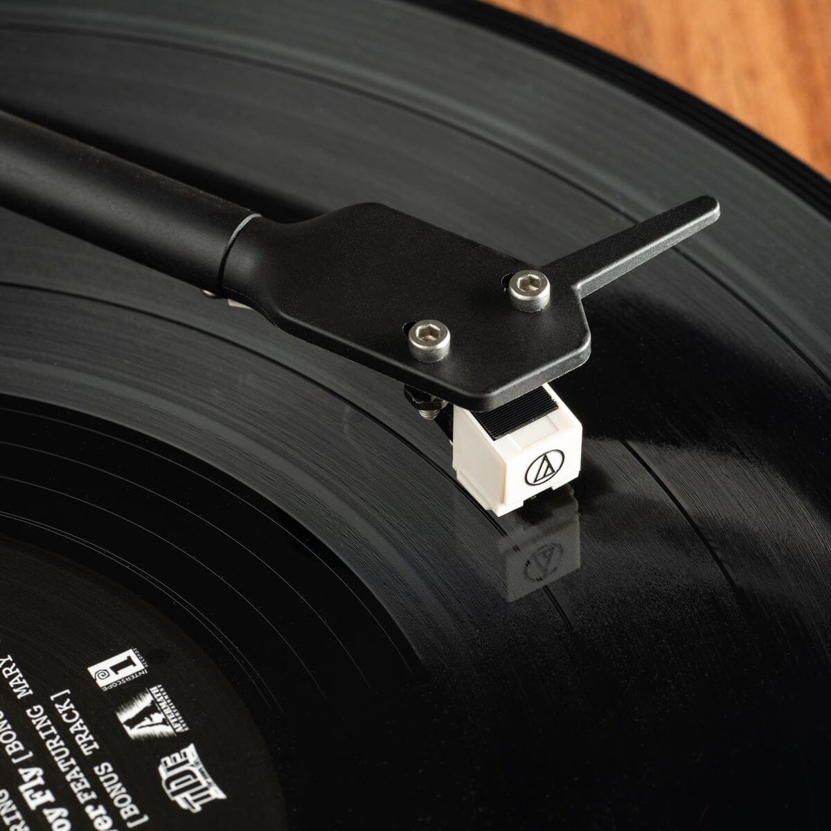 [OPEN BOX] Pro-Ject E1 Turntable - Black - K&B Audio