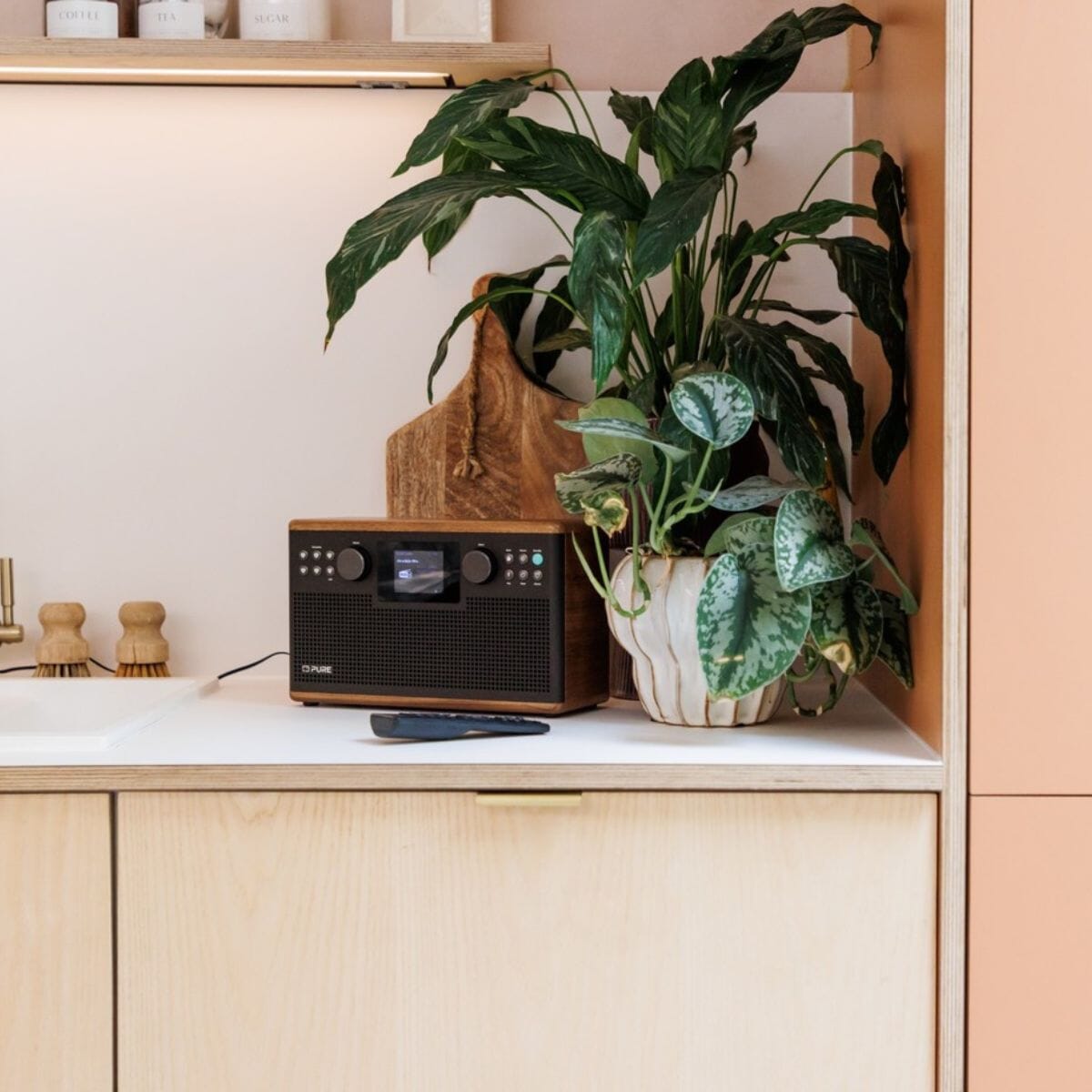Pure Classic H6 DAB/FM Radio with Bluetooth Radios Pure 