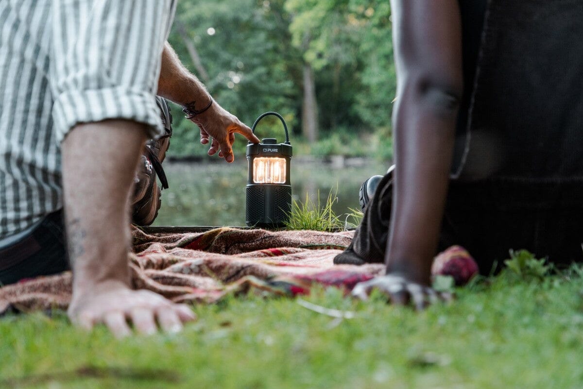 Pure Woodland Glow Waterproof Outdoor Speaker with LED Lamp - K&B Audio