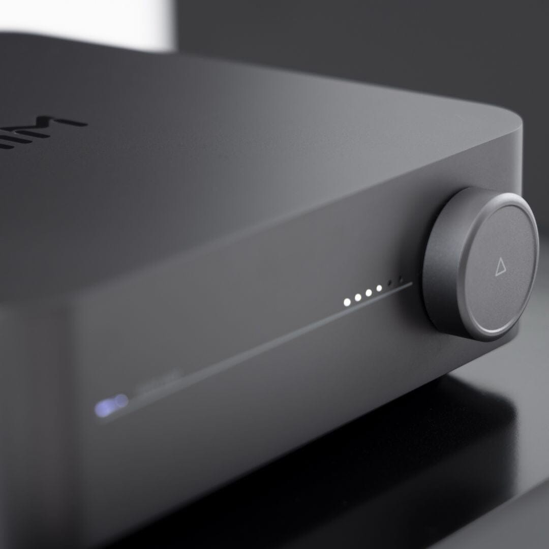 WiiM AMP Wi-Fi Amplifier + Pro-Ject E1 Phono + Q Acoustics 5010 Bookshelf Speakers - K&B Audio