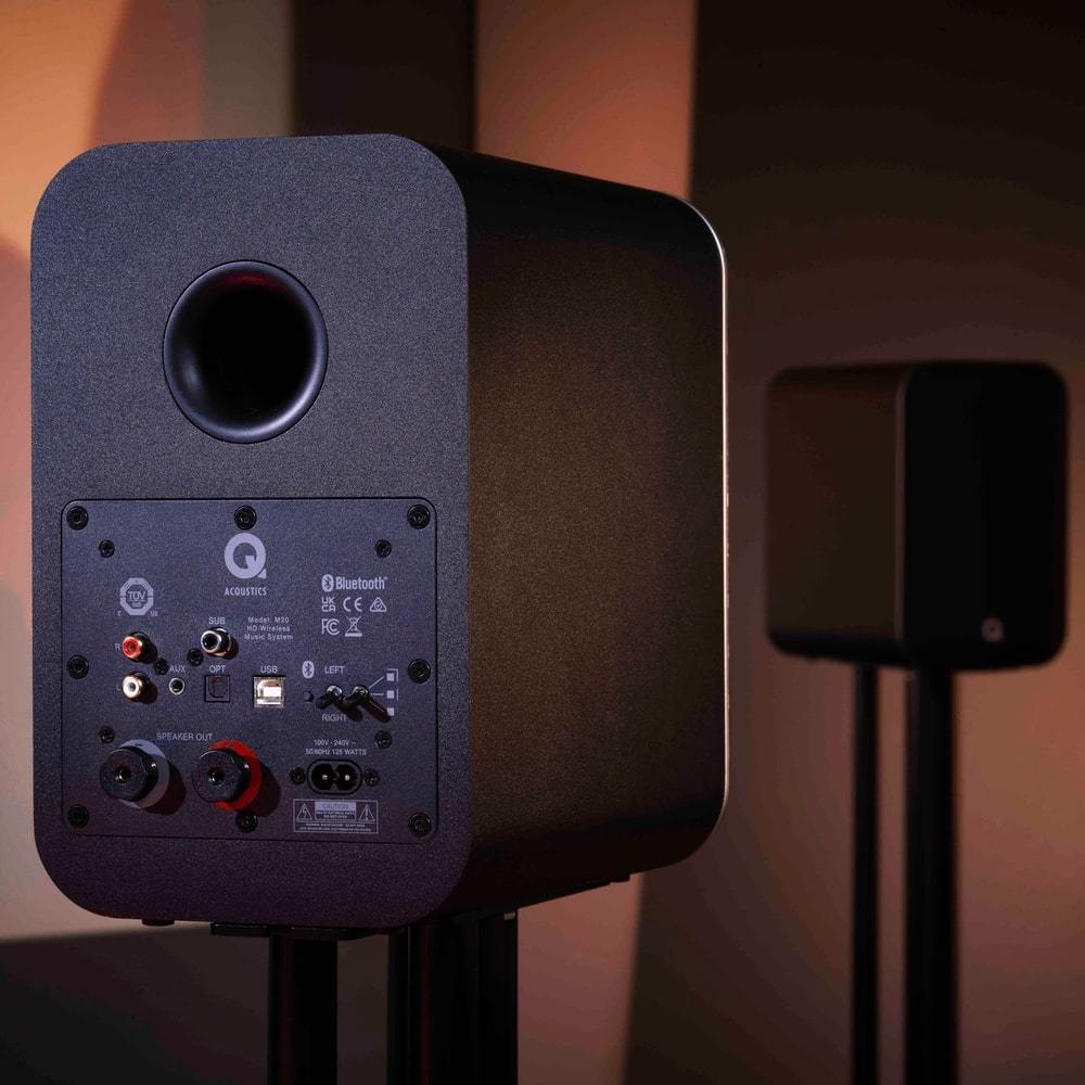 Audio-Technica LP3XBT Automatic Turntable + Q Acoustics M20 Active Bluetooth Speakers - K&B Audio