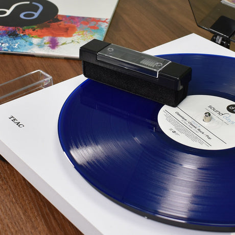 Vinyl Kleen Velvet Pad Record Brush & Stylus Cleaner - K&B Audio